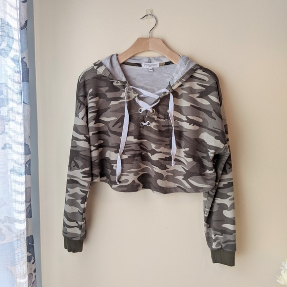 army cropped hoodie